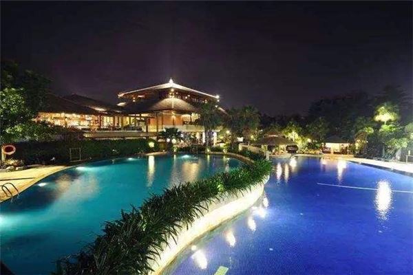 福建十大冬季旅游好去处：武夷山上榜，它的梅花最盛