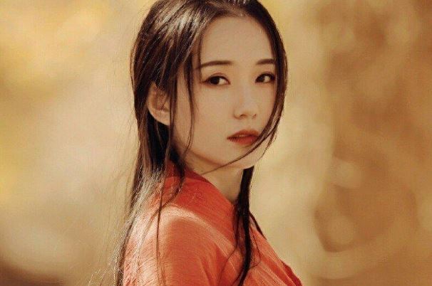 网络十大最火中国风歌曲排行榜：《九张机》上榜，第十是心动的声音