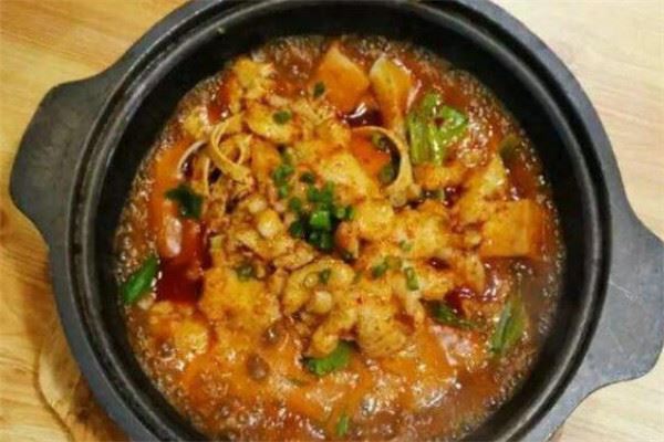 全国加盟小吃店排行榜：阿三生煎上榜，口水鸡排第二