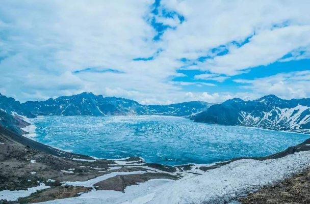 2020十大热门纯音乐排行榜：天空之城上榜，第一乃世界名曲