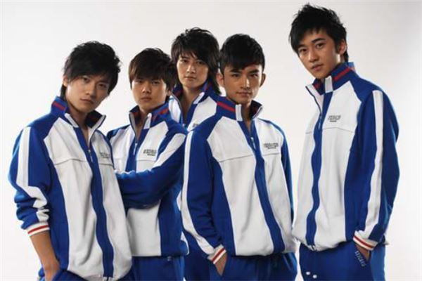 十部必看动漫电视剧：《一吻定情》上榜，第八是热门网剧