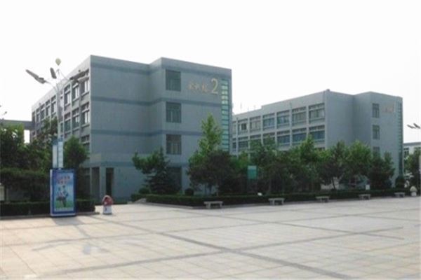 山东十大垃圾本科排行榜：潍坊科技学院上榜，它的专业少