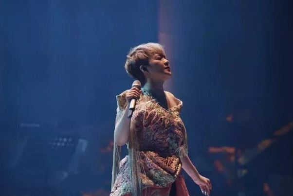 陈慧娴十大经典歌曲排行榜：《千千阙歌》上榜，第二最好听