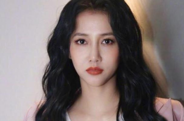 弦子最好听的歌曲top10:《不得不爱》上榜,第二满满回忆