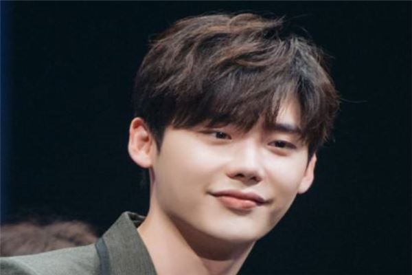 2020韩国最火男明星：李敏镐上榜，第二主演新剧正在热播