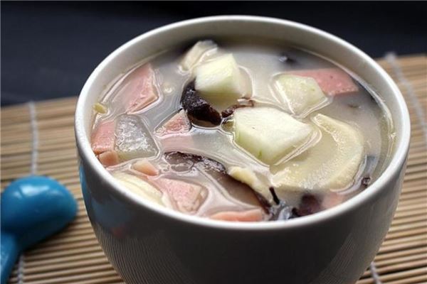 济南十大特色美味 油旋外酥里嫩 奶汤蒲菜营养丰富味道鲜美