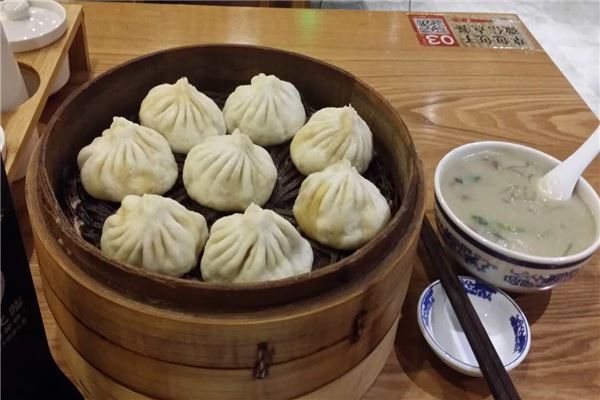 济南十大特色美味 油旋外酥里嫩 奶汤蒲菜营养丰富味道鲜美