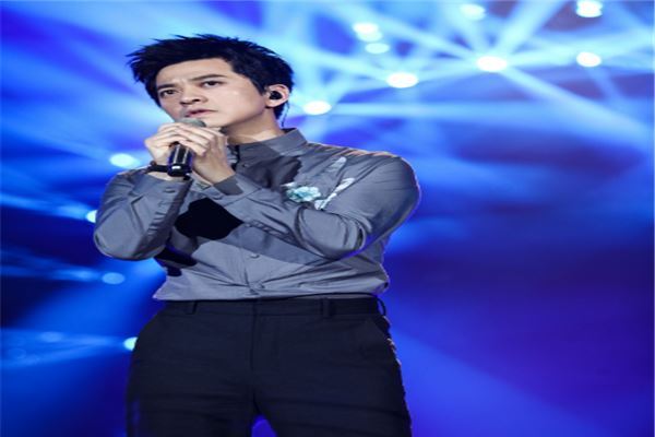 中国内地男歌手排行榜:李健上榜,刘欢第一