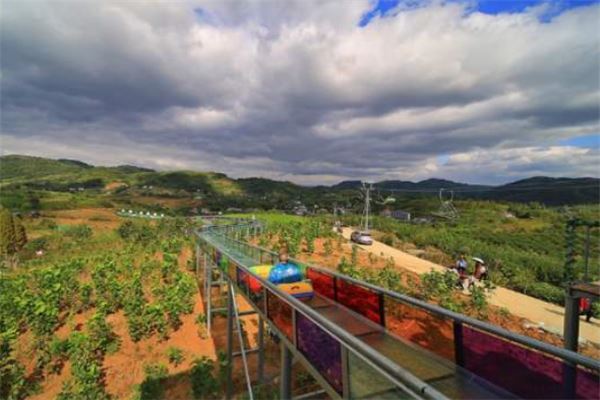 安康十大风景名胜排行榜:香溪洞上榜,第十有梯田