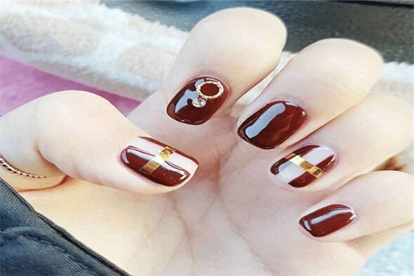 十大美甲店排行榜：U3美甲上榜，进巍美甲第一