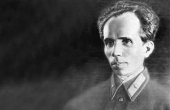 俄国十大著名小说家 列夫·托尔斯泰第一，高尔基上榜