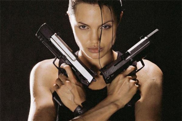 必看的十大魔幻电影：《古墓丽影》上榜，第七视觉效果很棒