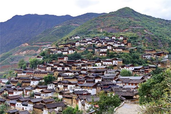 丽江十大购物中心排行榜：忆持巷上榜，丽江国际购物广场第六