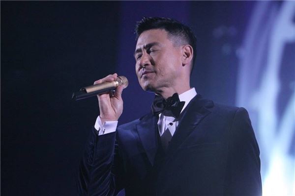 香港最经典的10场演唱会 BEYOND和张国荣都上榜两场演唱会