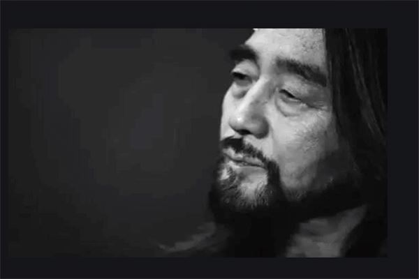 世界十大服装设计师排行榜:乔治·阿玛尼上榜,只有一位女性