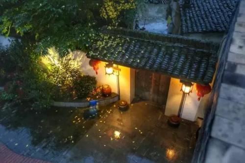 方文山最美十句歌词欣赏 最感人肺腑的是听妈妈的话