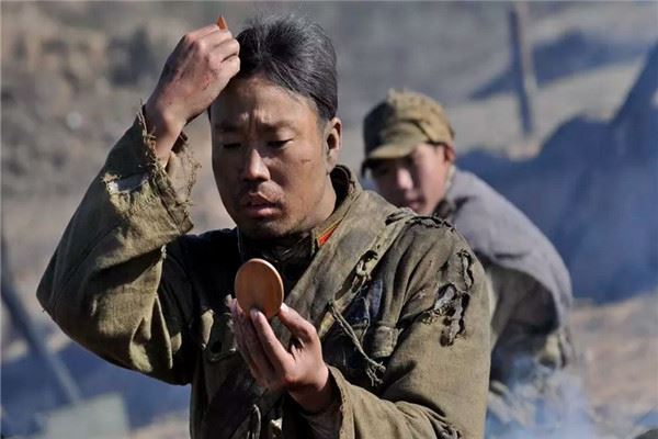 十部巅峰喜剧电影：虎口脱险上榜，第九是一代人的情怀