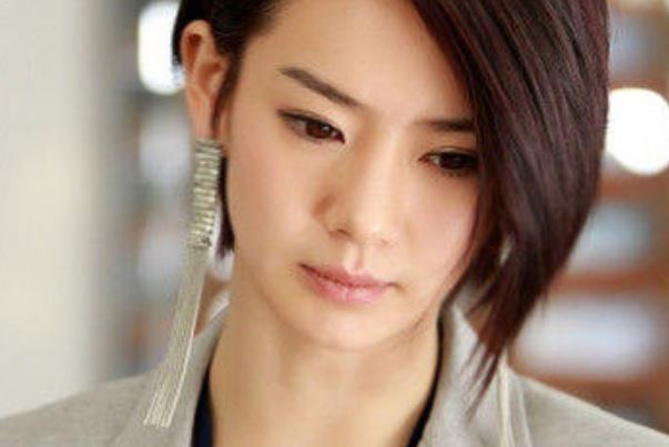 戚薇最好听的歌曲top10：《有个人》上榜，第三风靡全国