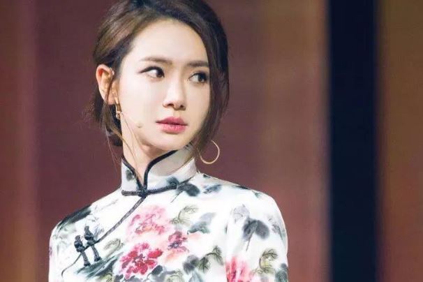 戚薇最好听的歌曲top10：《有个人》上榜，第三风靡全国