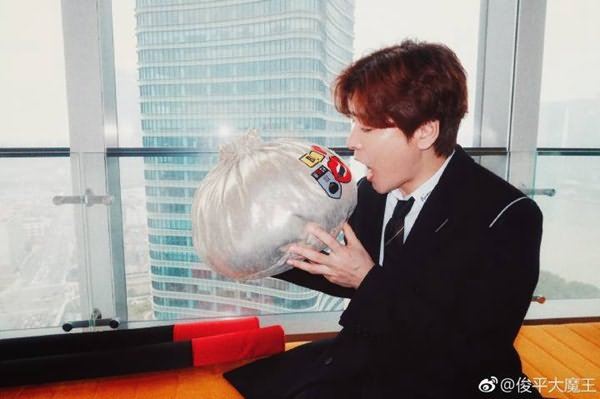 中国最火十大美妆博主,教你如何护肤以及化妆