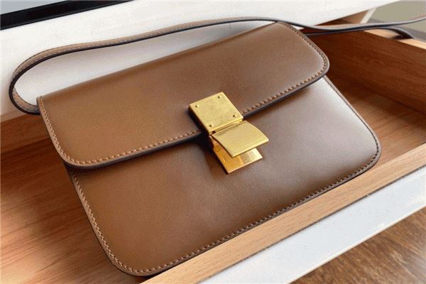 世界十大奢侈品牌包包排行 芬迪上榜古驰包的面料魅力十足