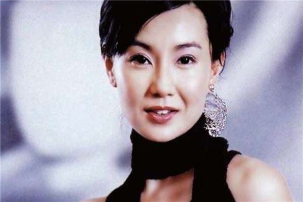 香港十大最美港姐排名 钟楚红上榜仅第十李嘉欣登顶