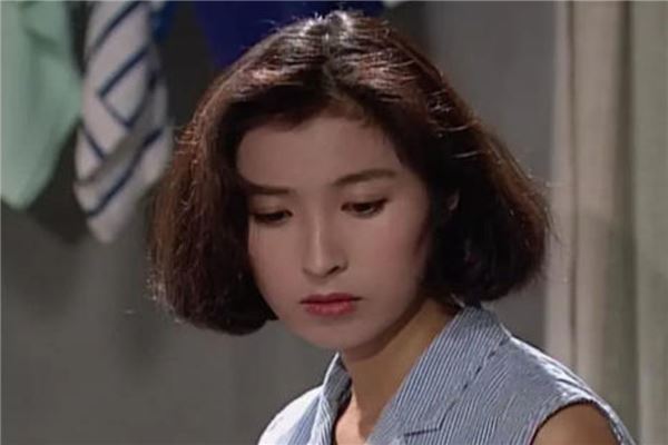 香港十大最美港姐排名 钟楚红上榜仅第十李嘉欣登顶