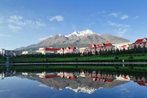 中国人口最少的城市前十名,青海占4位,第三桃花节闻名国内