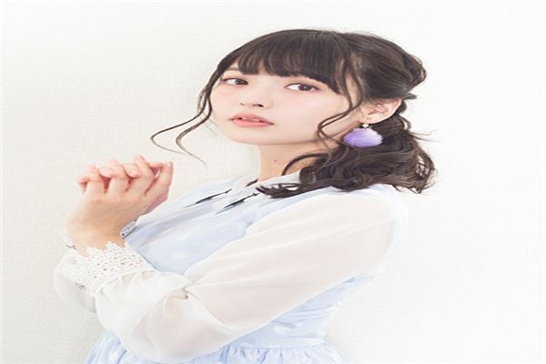 日本动漫十大顶尖女声优：平野绫上榜，都是专业的配音演员