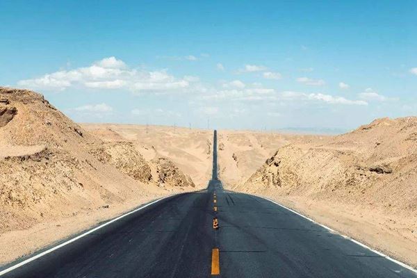 中国面积最大的十个城市 那曲地广人稀面积36.96万km²