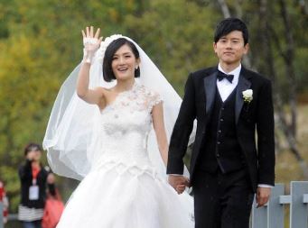 张杰谢娜的婚纱照图片