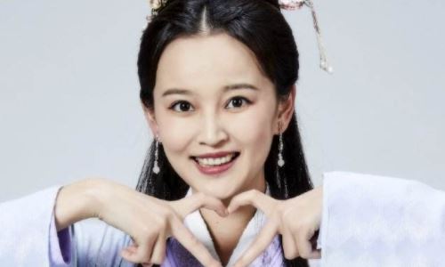 王彦霖女友被扒 虞朗黑历史曝光