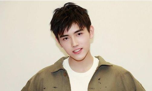 陈飞宇点赞事件始末 陈飞宇点赞王一博黑图详细介绍