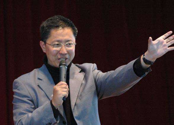 疯狂英语李阳为曾经家暴妻子道歉?与前妻疑似复婚?
