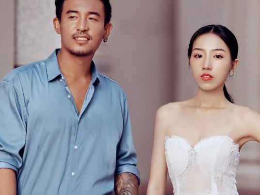 拍孕照穿什么好看?孕妈妈拍照注意事项