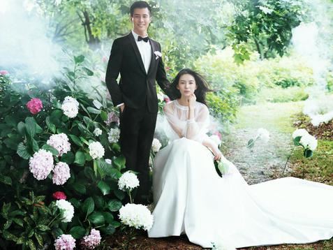 拍婚纱照该如何选择衣服?拍婚纱照必选的五套衣服