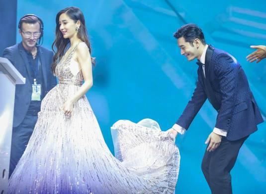 黄晓明Baby疑似离婚?baby曾是小三插足?