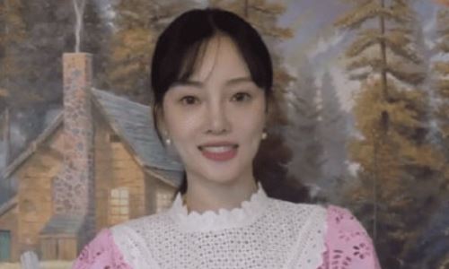 李小璐复出 李小璐和贾乃亮现状2019