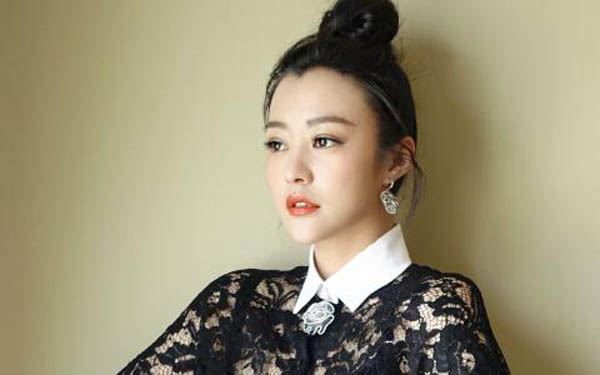 郝蕾的现任老公是谁,三段恋情后郝蕾终于找到了归宿