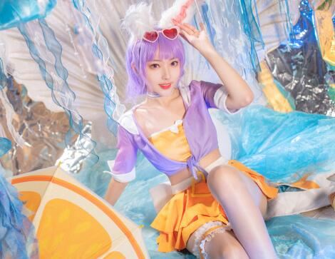 王者荣耀公孙离咬铁球流口水,公孙离去衣去内露下面卧床图片