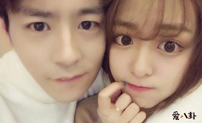 魏哲鸣英年早婚 与老婆王小岚从校服到婚纱结婚照流出