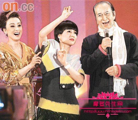 梁安琪多少岁嫁给赌王的？梁安琪年轻时候的照片组图