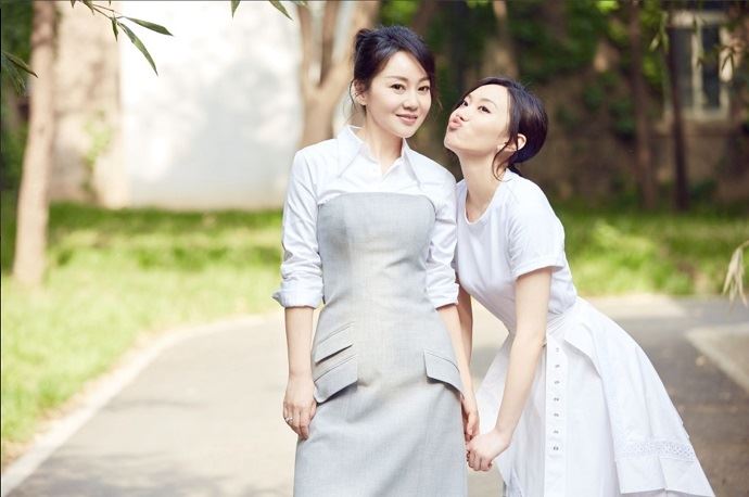 闫妮个人资料简介 独自生活多年如今身材颜值堪比少女