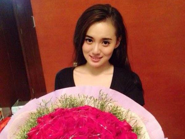 翟天临和江铠同结婚照遭扒,两人相识相恋过程大揭秘