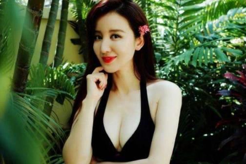 演员张萌的老公是谁,张萌的家庭背景如何