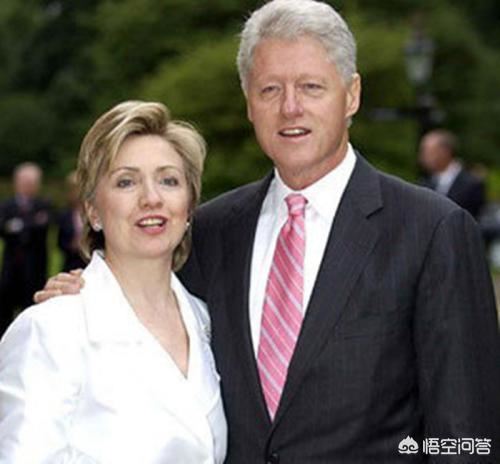 美国曾经的总统克林顿与莱温斯基搞婚外情,妻子希拉里为什么不与他离婚?