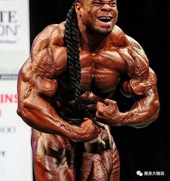 健美先生凯格林介绍：会画画善跳舞、健美界的肌肉猛男艺术大师