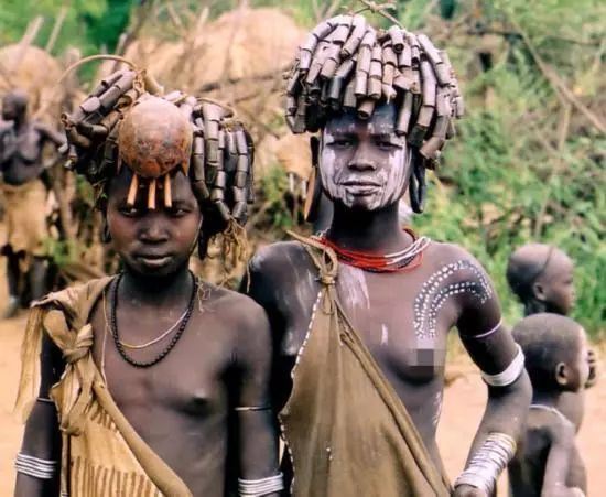 世界上奇葩的10个少数民族:卡图马人女人可随意强暴男人