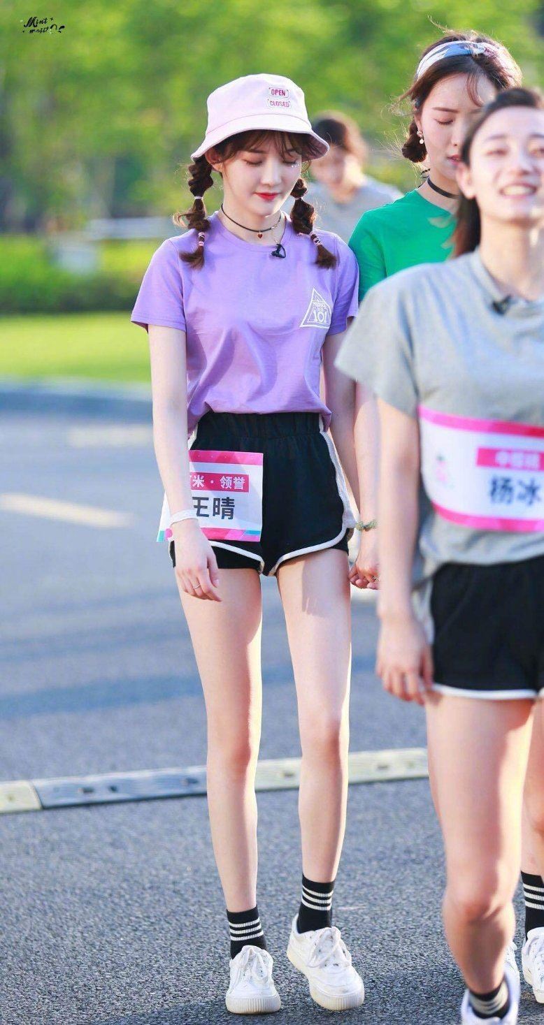 创造101选手王晴几几年的多大了,她现在干什么?