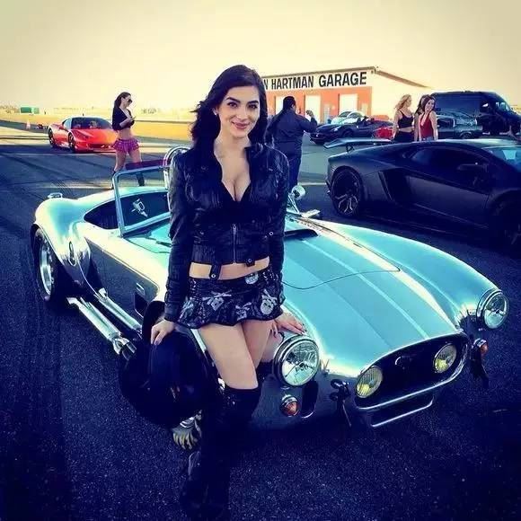 美国土豪丹·比尔泽兰（Dan Bilzerian）的奢华生活（照片）